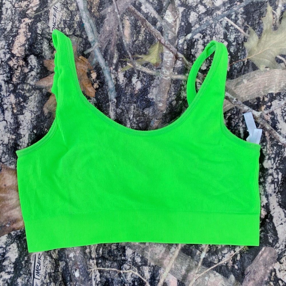 medium low impact sports bra